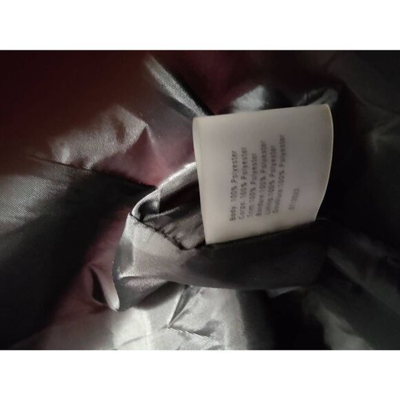 Victoria's Secret extra large red 100% polyester faux flannel and faux shearling - Picture 5 of 5